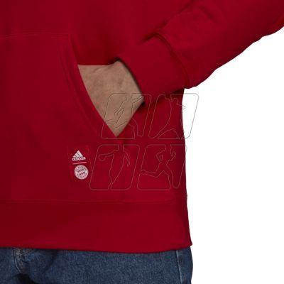 4. Sweatshirt adidas Bayern Munich M GR0681