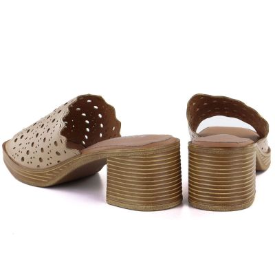 12. Women's openwork beige mules with a heel M.Daszyński MR2598-7