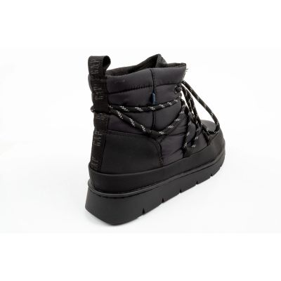 4. GAP women's shoes Richmond winter ankle boots black insulated