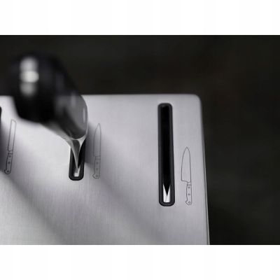 10. ZWILLING PRO knife set in block 38448-007-0 (6 pieces)