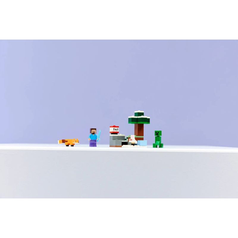 6. LEGO Minecraft 21583 Steve's Taiga Adventure