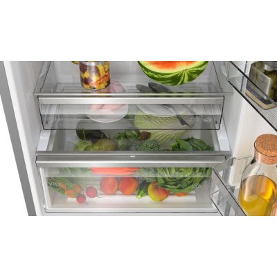 5. BOSCH KGN49LBCF fridge-freezer