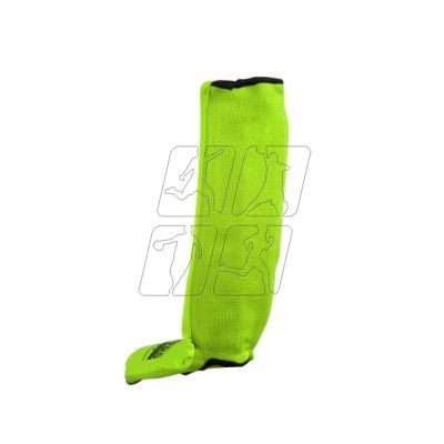 18. Flexible shin guards NS-B4 08164-02M