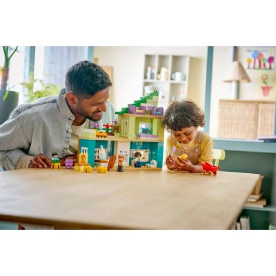 26. LEGO LEGO DUPLO TOWN 3in1 10470 Modern Family Home