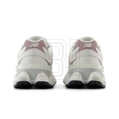 10. New Balance U9060EEJ sports shoes