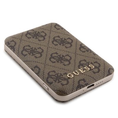 10. Guess 4G Metal Logo case set for iPhone 15 + 5000mAh MagSafe power bank - brown