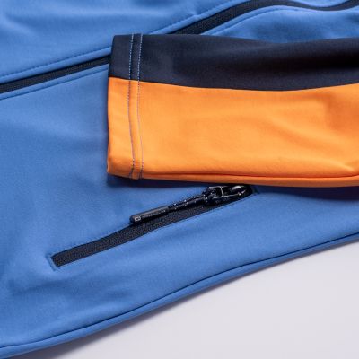 5. ITRAINO JRB Children's Sweatshirt