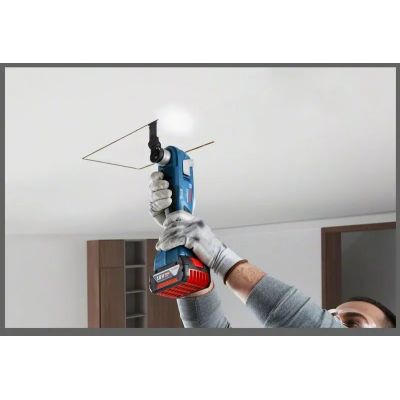 6. Bosch GOP 185-LI 18V Multifunction Tool (06018G2020) Black, Blue
