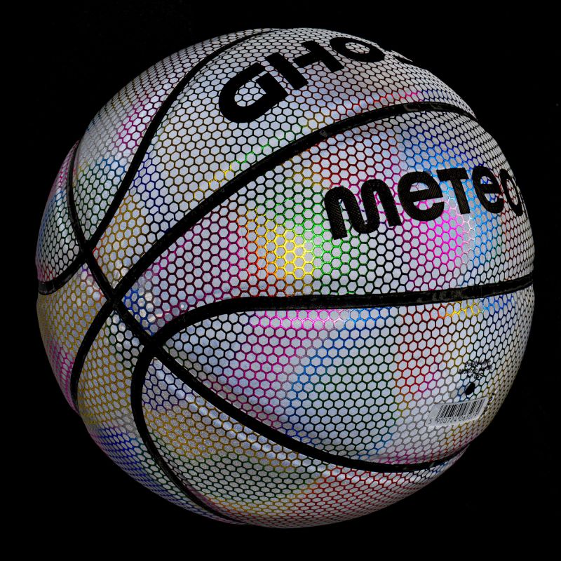 16. Meteor Ghost Holo 7 Basketball 16757