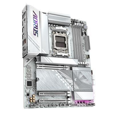3. MB AMD X870E SAM5 ATX GIGABYTE Motherboard