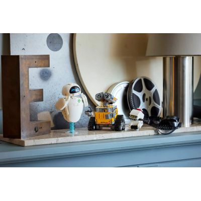 30. LEGO Disney Pixar 43279 WALL-E and EVE