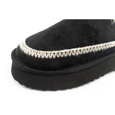6. Wrangler Connie Slip-On shoes slippers women's insulated slip-on boots