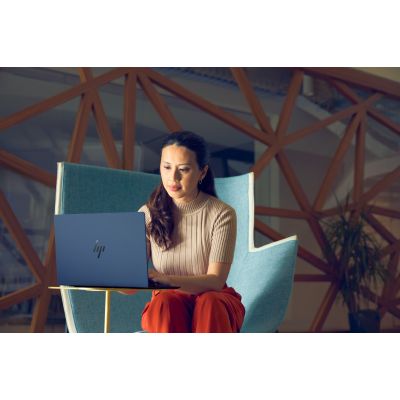 11. HP EliteBook Ultra G1i Next Gen AI PC Copilot+ PC Intel Core Ultra 5 228V Laptop 35.6 cm (14") 2.8K 32 GB LPDDR5x-SDRAM 512 GB SSD Wi-Fi 7 (802.11be) Windows 11 Pro Blue