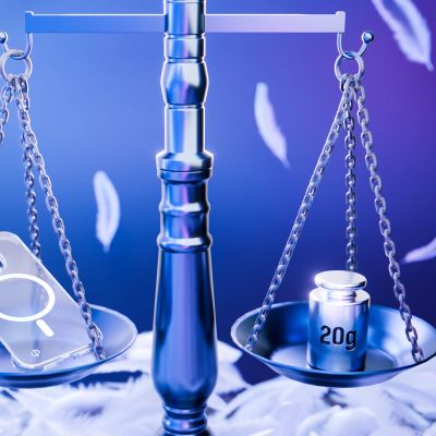 4. 3mk Just20g MagCase for iPhone 14 - transparent