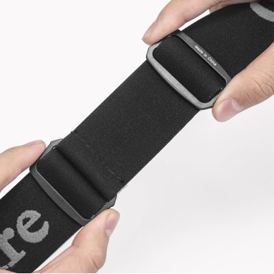 3. Qunature White Ski Goggles for Adults - Black