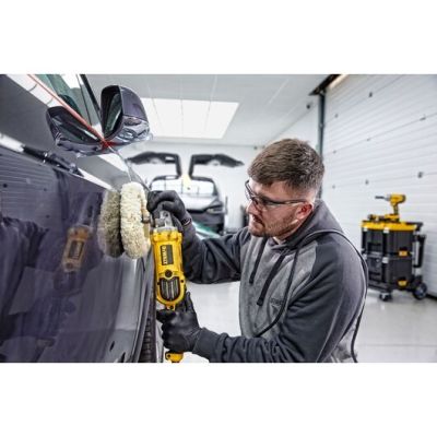 7. DeWALT DWP849X-QS Body Polish 1250W 3500RPM