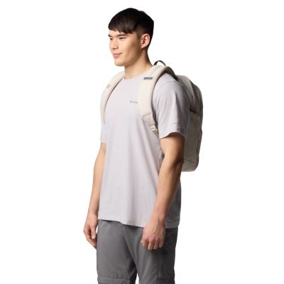4. Columbia Buxton 26L Backpack 2121451278 Beige One size