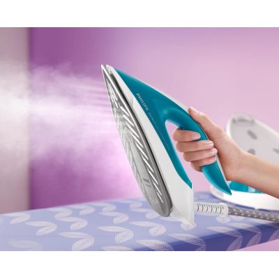 9. PHILIPS PerfectCare Plus GC7920/20 steam generator