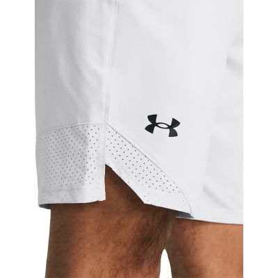 4. UNDER ARMOR UA Vanish Woven Shorts (1370382-014)