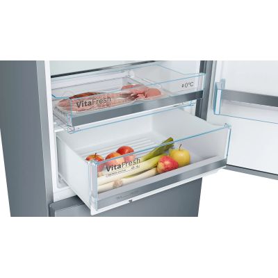 5. BOSCH KGE49AICA Fridge Freezer