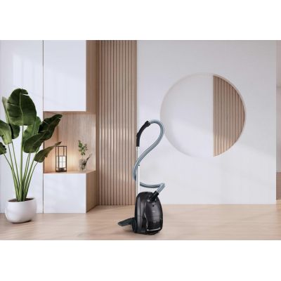 29. Hoover HE120PET 011 7809079 2.5L Vacuum Cleaner Dry 700W Dust Bag