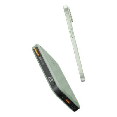 2. Xtorm FS5103U Power Bank Lithium Polymer (LiPo) 10000 mAh Green
