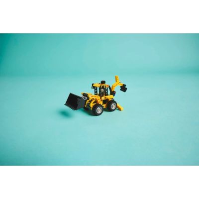 LEGO TECHNIC 42197 Backhoe Loader