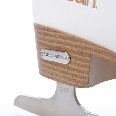 12. TEMPISH Elin figure skates