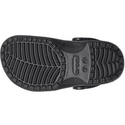 4. Crocs Classic Clog Jr 206991 001