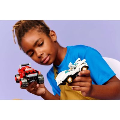 10. LEGO Sonic the Hedgehog 77118 - Silver in the Car vs. Knuckles in the Monster Truck