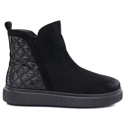 6. Women's insulated black ankle boots Potocki Z25-JE19365