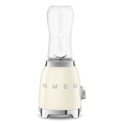 5. SMEG PBF01CREU Sports Blender