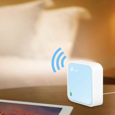 7. TP-LINK TL-WR802N router (ADSL2+, xDSL; 2.4 GHz)
