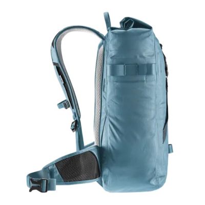 9. Deuter Amager 25+5 Cycling Backpack 322002230740