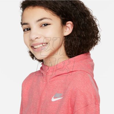 8. Sweatshirt Nike Sportswear Jr DA1124 603