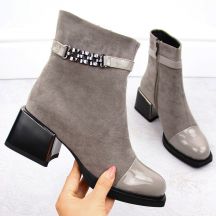 D&amp;A S.Barski ankle boots with decorative heel Premium Collection W MR880-018 OLI269C