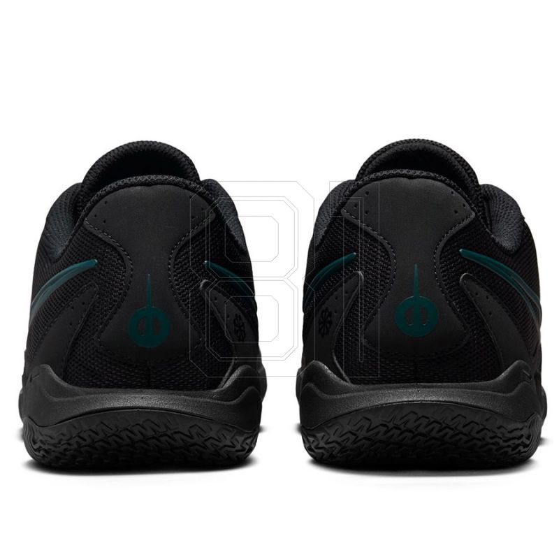 3. Nike Tiempo Legend 10 Academy IC M DV4341-002 football boots