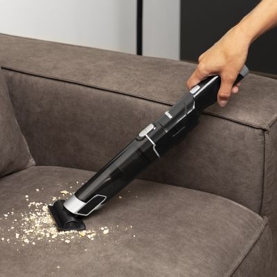 7. Tristar KR-3150 Portable Vacuum Cleaner Black, Silver, Bagless