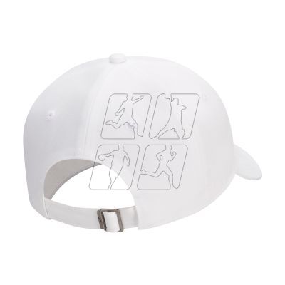 2. Nike Club FB5368-100 baseball cap