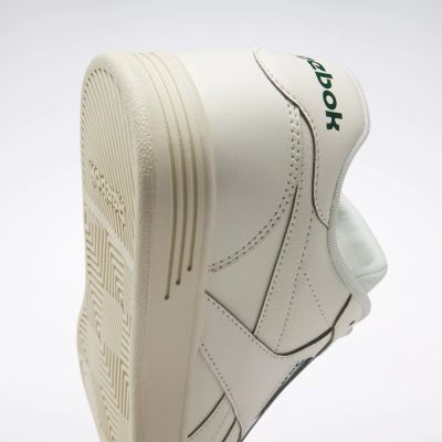 8. Reebok Court Advance M 100010620 shoes