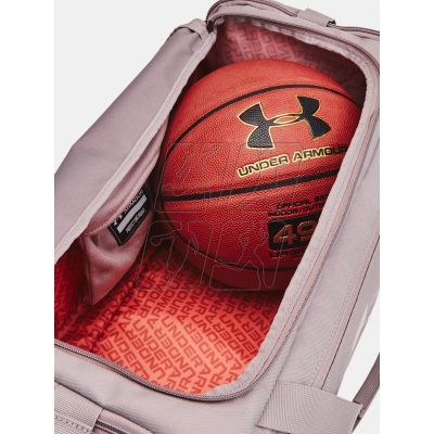 4. Under Armor bag 1369222-015