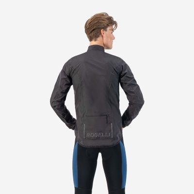 4. Rogelli CORE Rain Jacket Black S