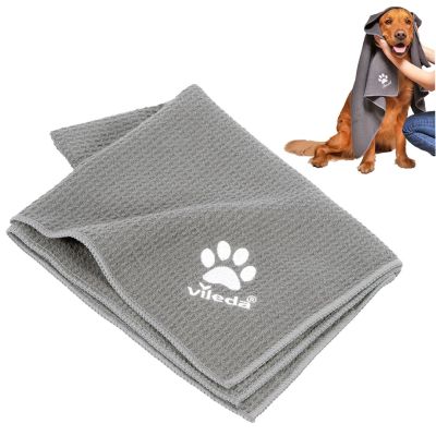 4. Vileda PET PRO XL Microfiber Pet Towel