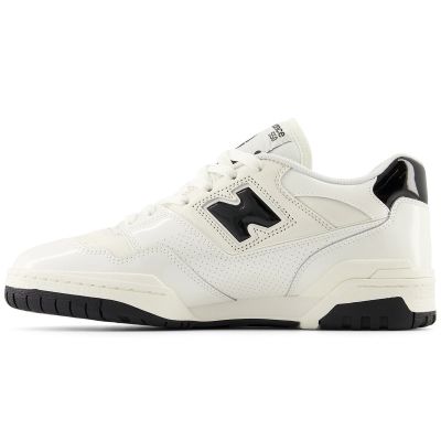 2. New Balance BB550YKF sports shoes