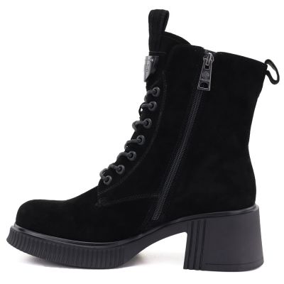 8. Women's leather ankle boots with a block heel and platform, black Vinceza 67009