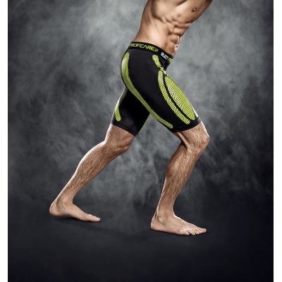 2. SELECT Compression Shorts 6407 kinesiological effect