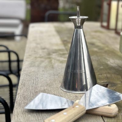 4. Bonfeu BOC Oil Bottle