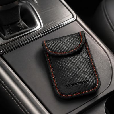 3. Wozinsky WPB-R14 RFID Blocking Case for Keyless Keys 14x9 cm - Black