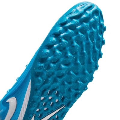 4. Nike React Phantom GX Pro TF Football Boots FJ2583-400
