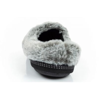 13. Skechers W 167225/BLK Slippers